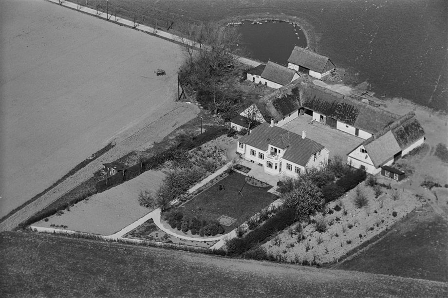 Brydegården som den så ud 1936-38. Det Kongelige Bibliotek, Sylvest Jensen Luftfoto.