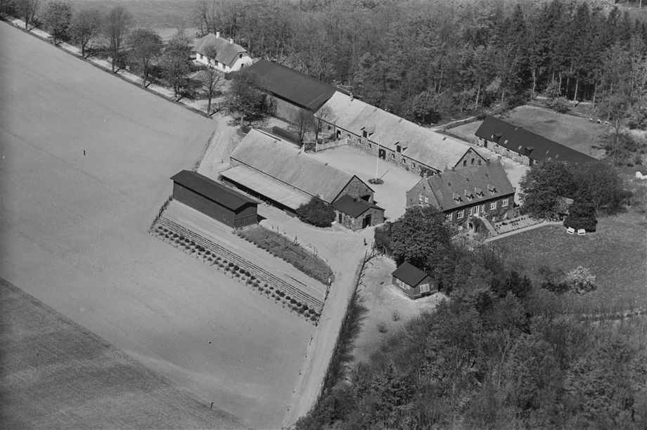Nørreskovgård som den så ud i 1936-38. Det Kongelige Bibliotek, Sylvest Jensen Luftfoto.